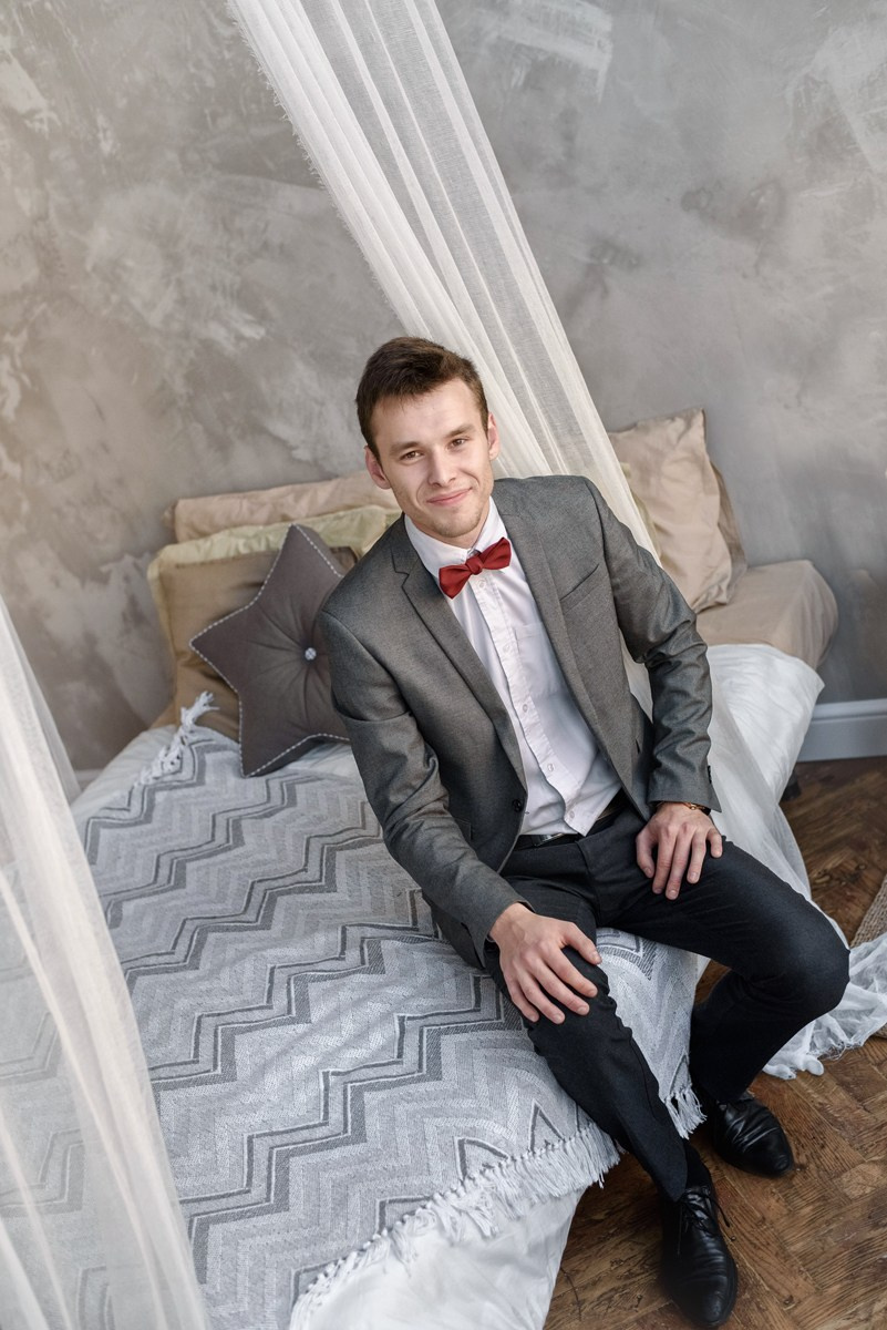 Свадебная фотосессия в студии. Семейный фотограф и фотограф новорожденных в Вильнюсе Ирина Беленкевич