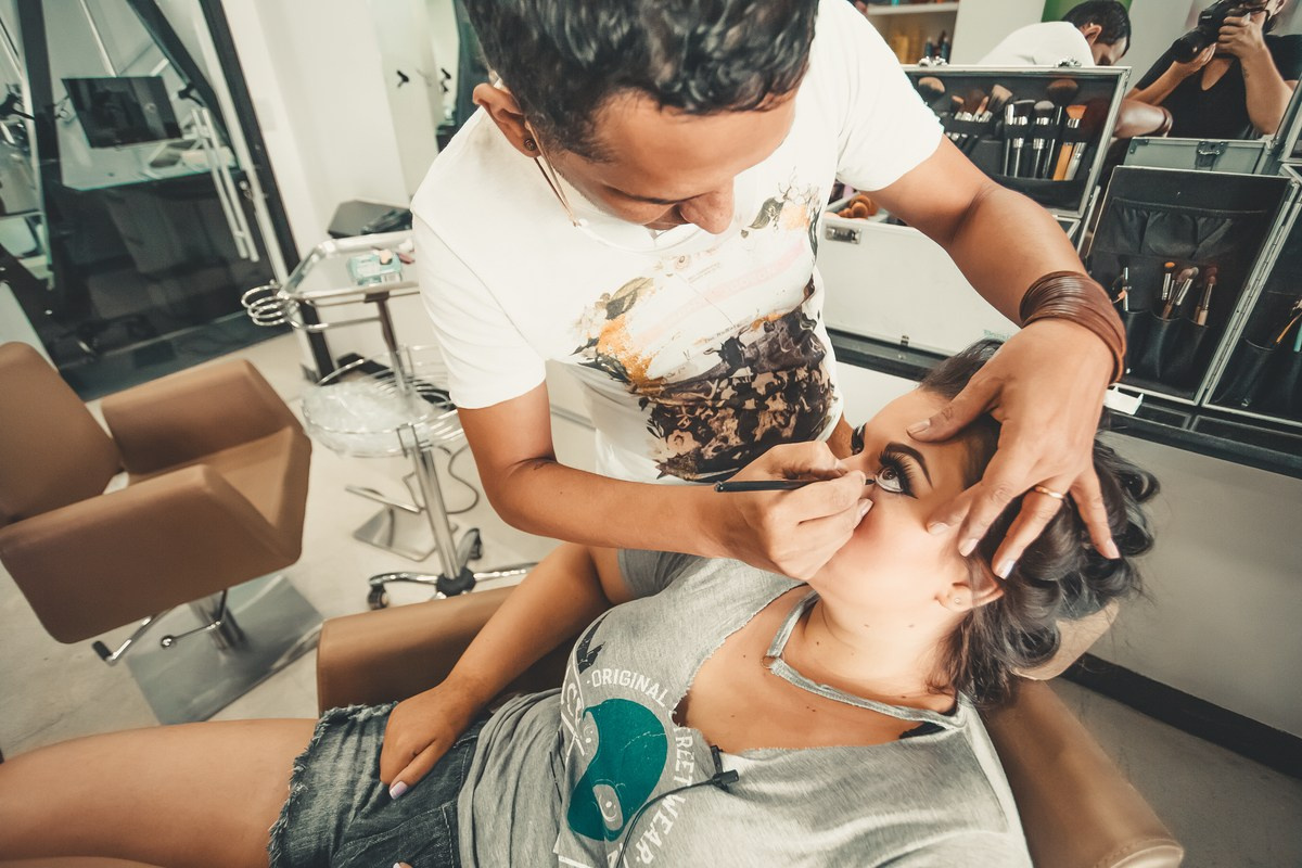 Making Of de Prova de Vestido e Make. Fotógrafa de Eventos em São Paulo e Sorocaba Kika Damasceno
