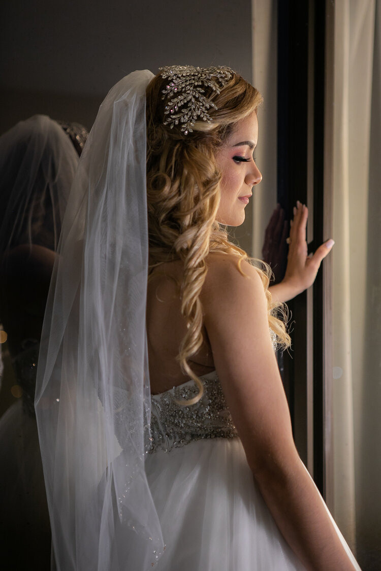 Bride’s Morning Photography | Elegant Start to Your Day. Lana Photography — Wedding & Family Photographer in Florida & Beyond