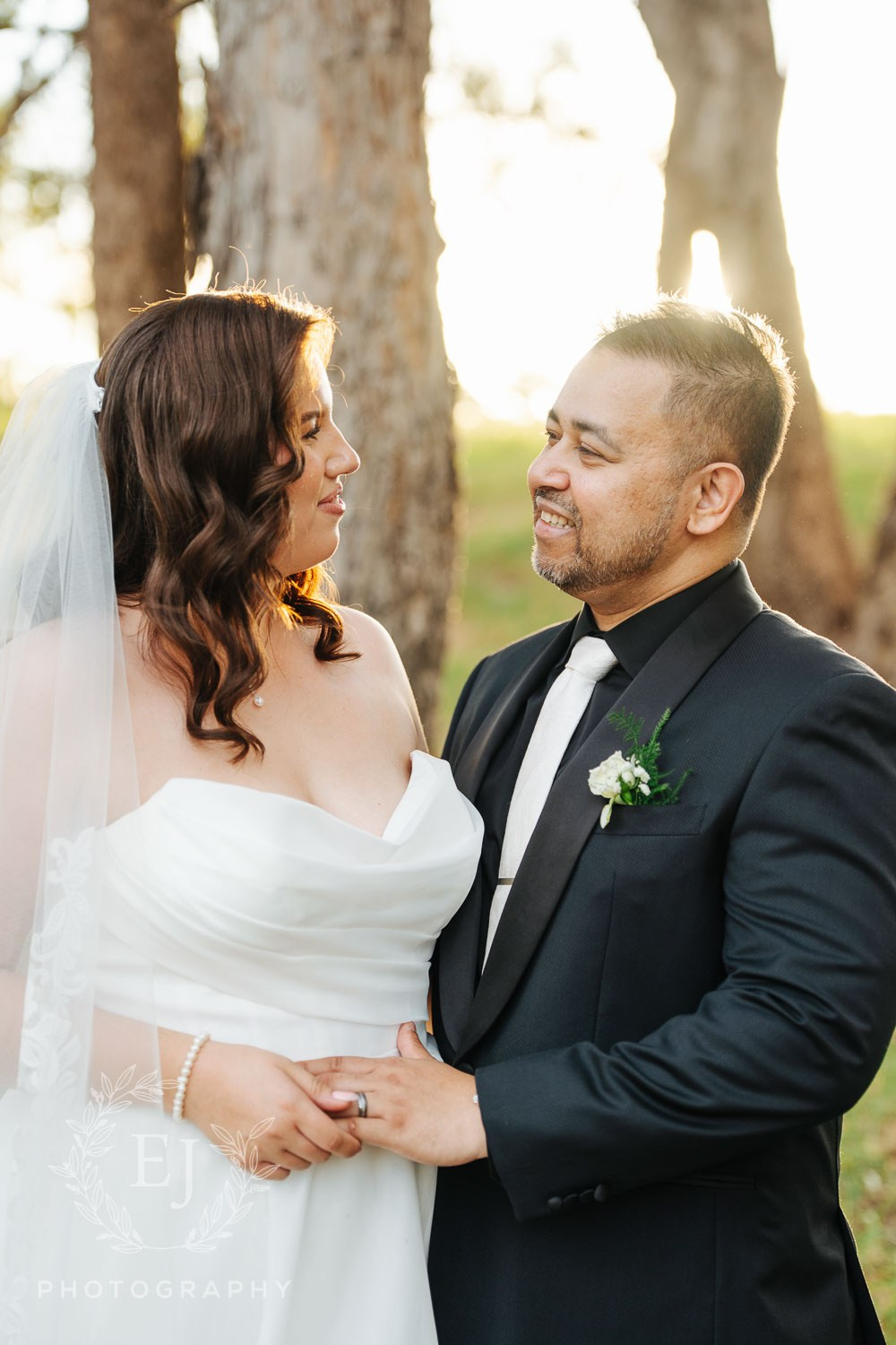 Lauren & Russell — Mandoon Estate. Emma Joy Photography