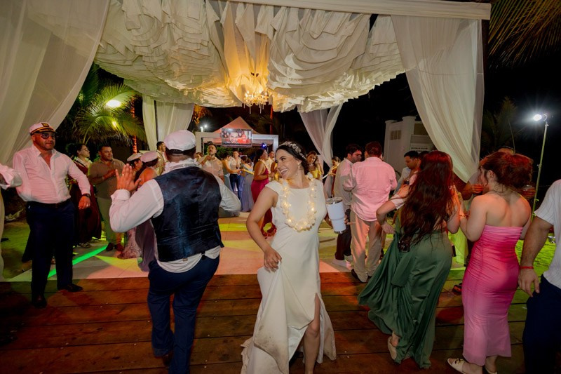 A + E. Luis Astorga - Fotografo de Bodas