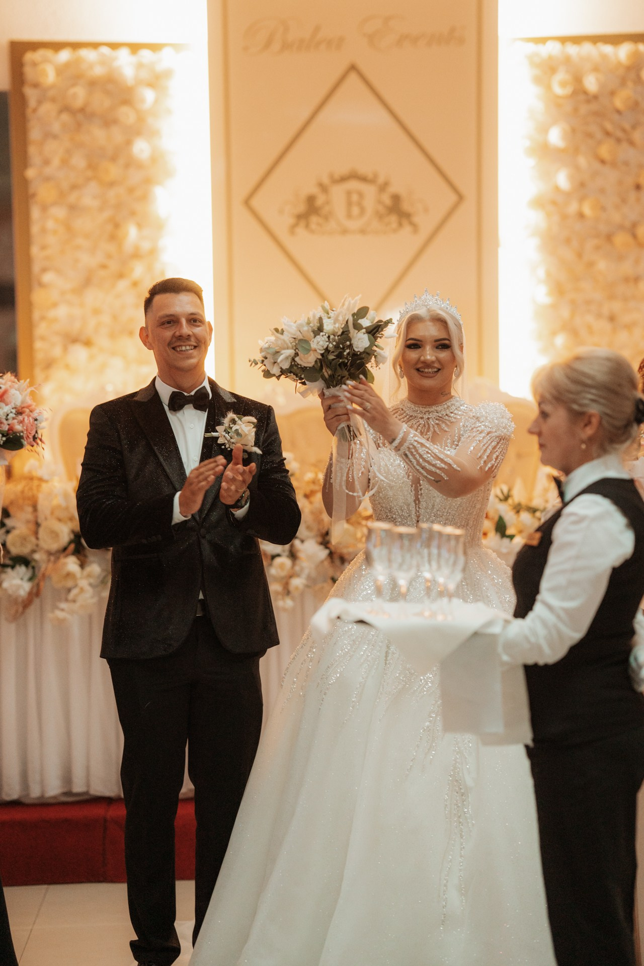 Bogdan & Narcisa. Alianza Weddings - Fotografías y vídeo de bodas