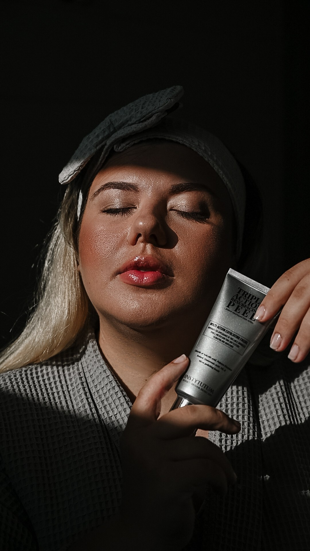 Skin&Care beauty shop. ANNA-MARIA PHOTO CONTENT CREATOR — фотограф, эстет, художник и визуальный эксперт в Instagram, работающий в Праге