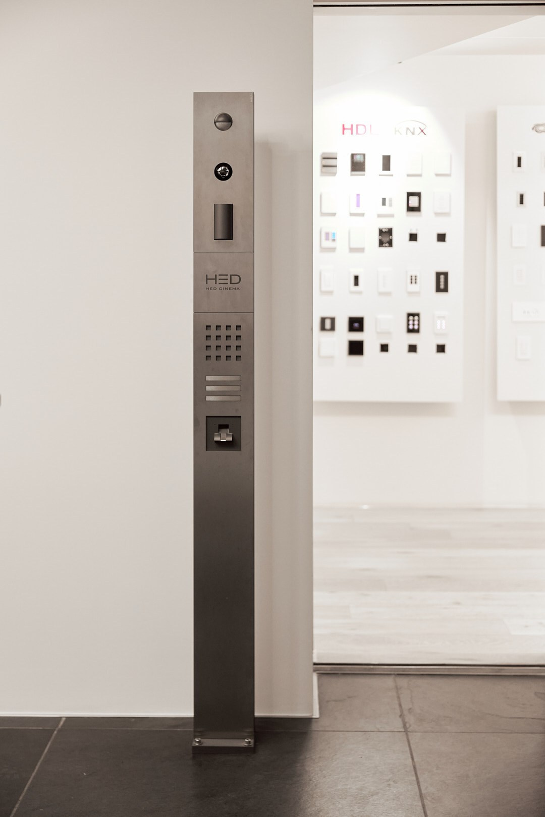 HED CINEMA & CREATIV PEOPLE. צילום ווידאו לעיצוב פנים ואדריכלות