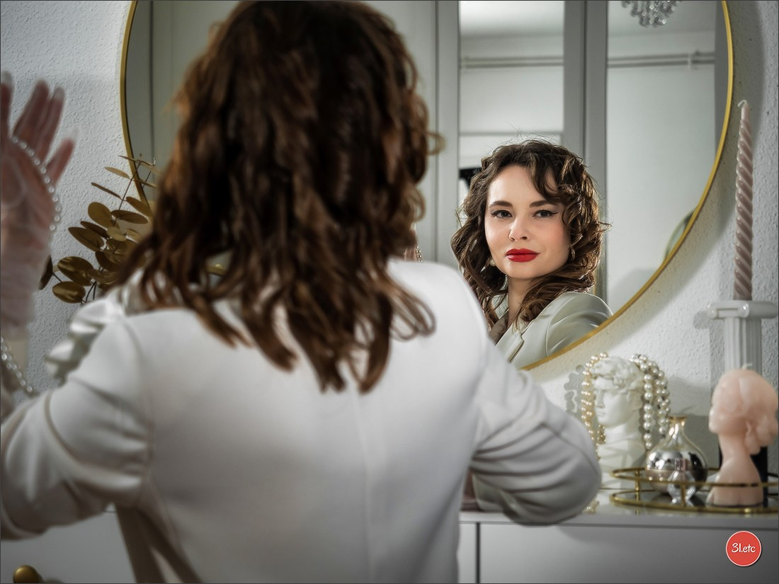 Jewelry in abundance. Photographe à Strasbourg | Portraits, Studio, Enfants, Événements