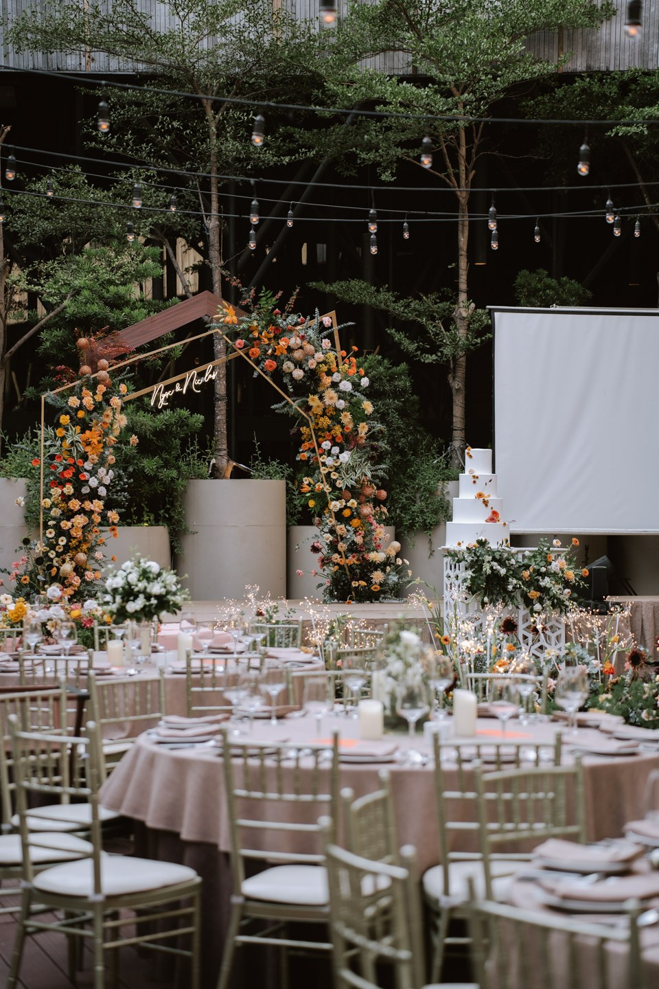 NICOLAS & LUCIE. WEDDING PHOTOGRAPHER IN VIETNAM