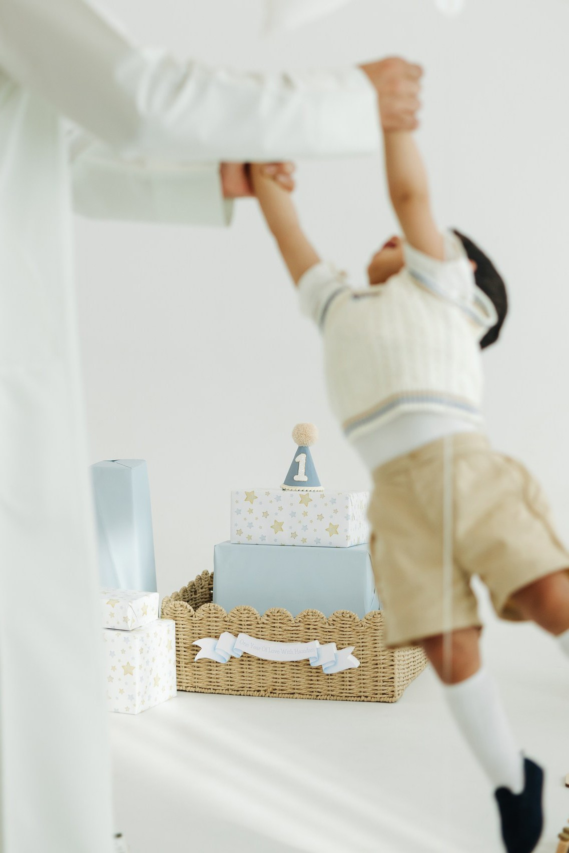 Hamdan is One. Wedding, Maternity & Family Photographer in Dubai, UAE & Worldwide