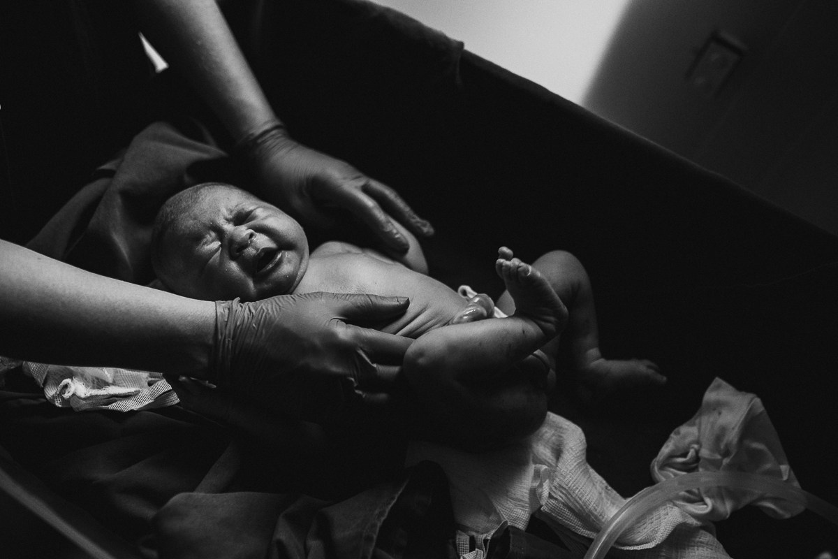 Vasilisa’s Birth. Fotografa de família e crianças em Florianópolis SC Daria Ermolaev