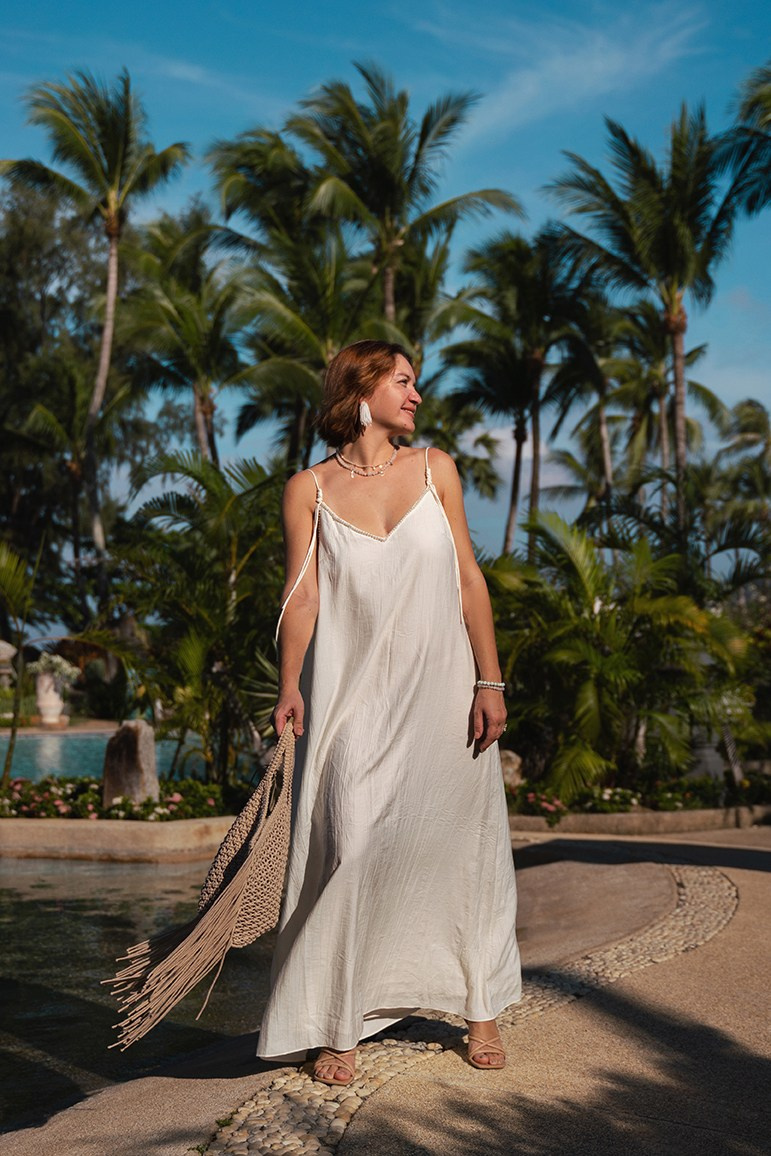 Portrait Photography in Hoi An | Natural & Expressive. Photographer in Hoi An — Veronika Guzenko. Natural photoshoots for couples, families and solo travelers. Book your shoot today