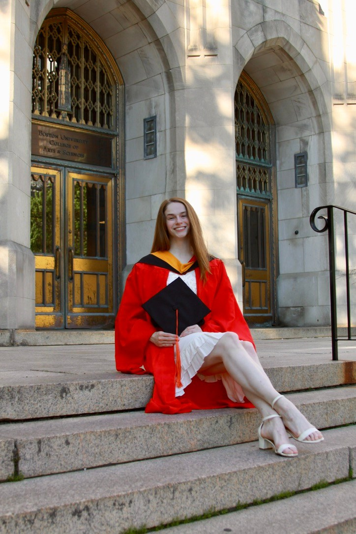 Masters graduation with Rach. Kelly Sang, graduation and portrait photographer in Boston