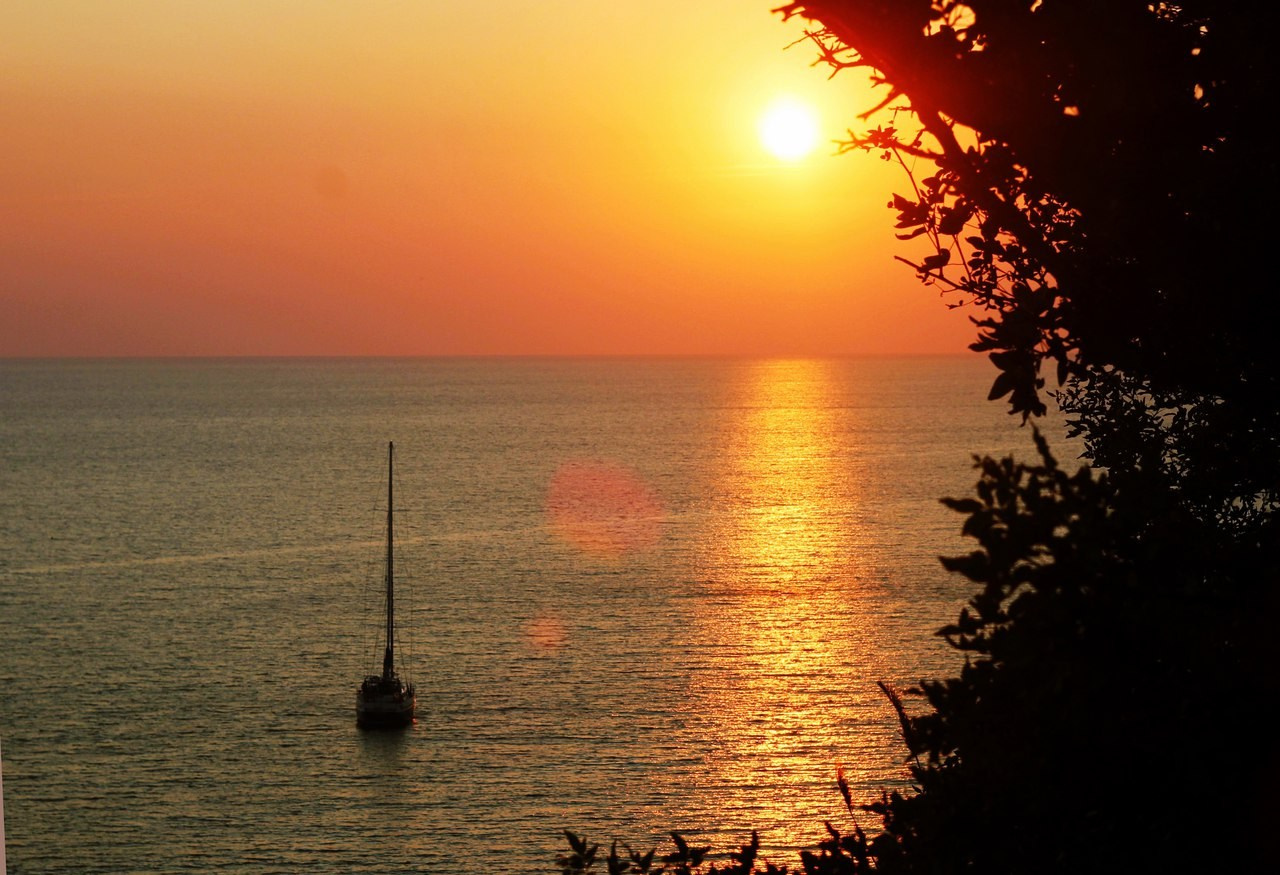 EXHIBITION. Lero Photographer and a set designer|individual custom portrait and advertising photography in Zutphen