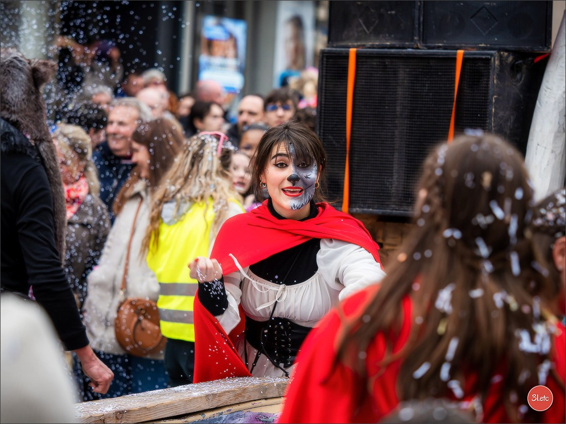 Traditional February carnival. Music, dancing, costume performances. C. Photographe à Strasbourg | Portraits, Studio, Enfants, Événements