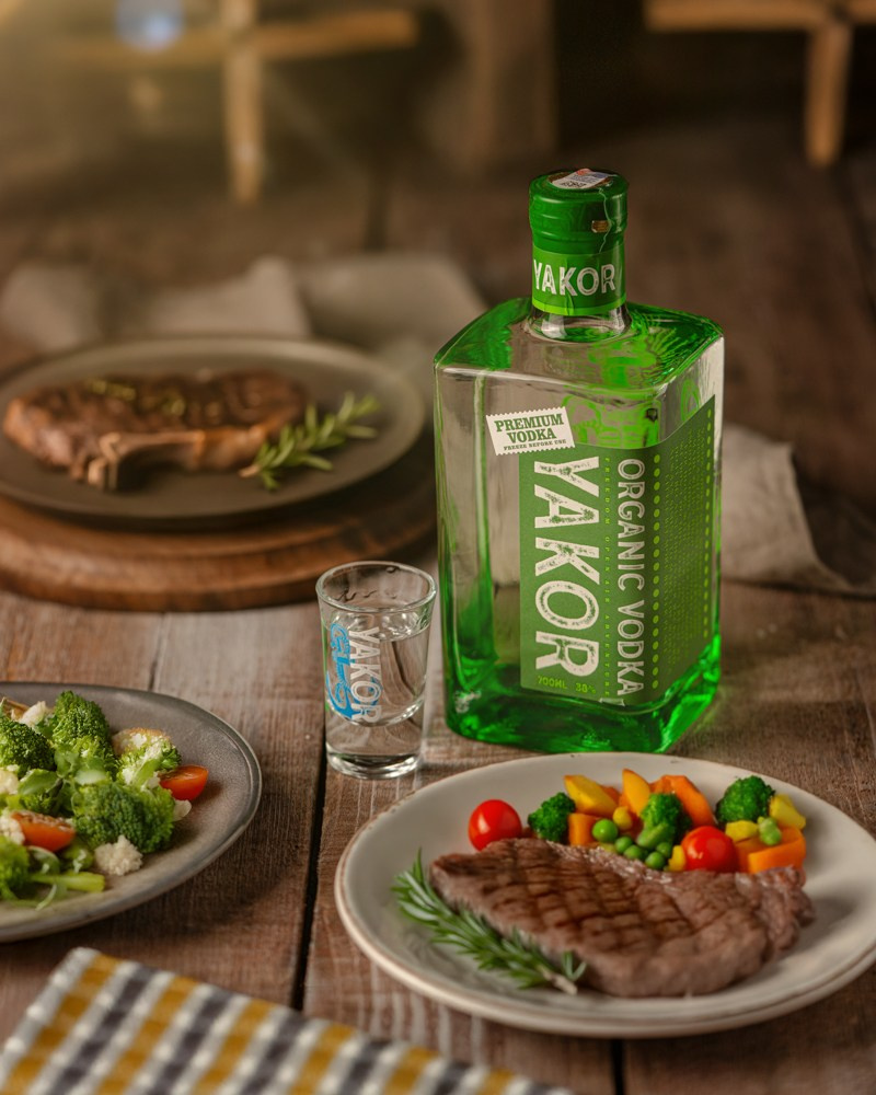 Discover the professional photo portfolio of Azerbaijan-based food and product photographer Suleymanli Suleyman. Explore high-quality food photography and product shoots created for advertising, menus, e-commerce, and brand promotion.