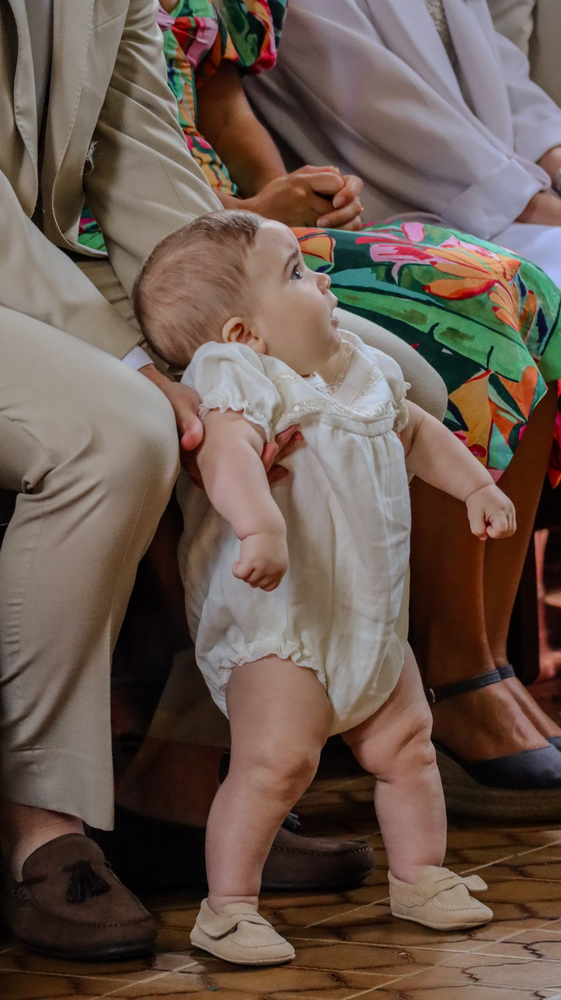 Baptism Photographer in Aveiro, Portugal | Bia Bandeira