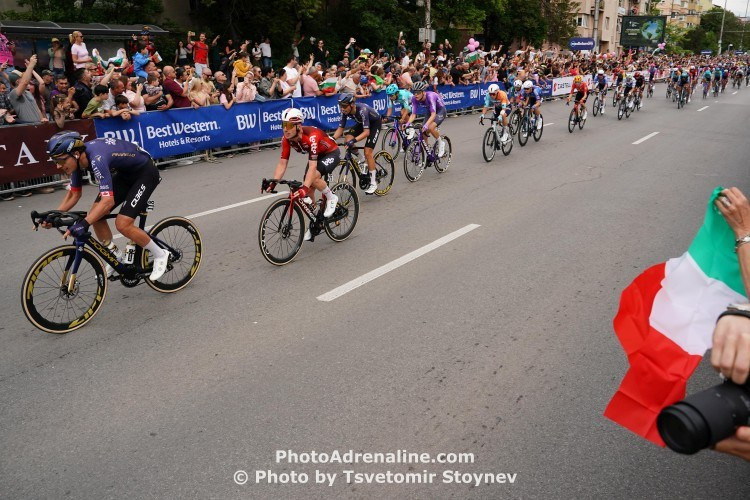 PhotoAdrenaline.com - Спортна фотография на Шосейно Колоездене / Sports Photography of Road Cycling