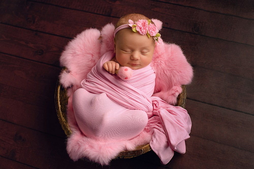 Sesja noworodkowa dla dziewczynki w Trójmieście - Natalia Lucko