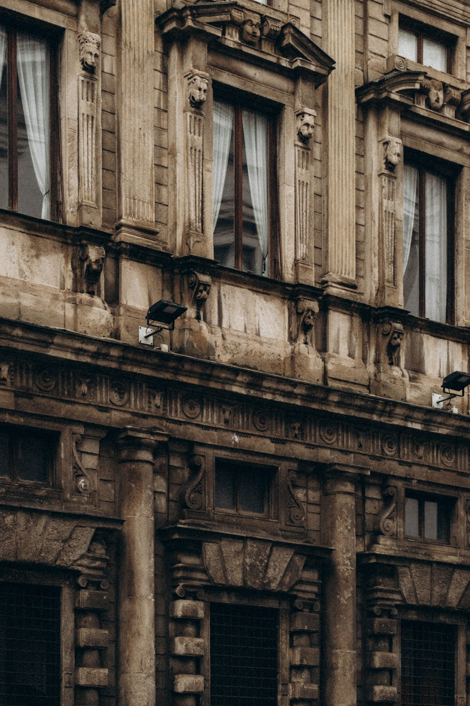 Rain in Milan. Anastasiia Buchinskaia Fotografa Milano