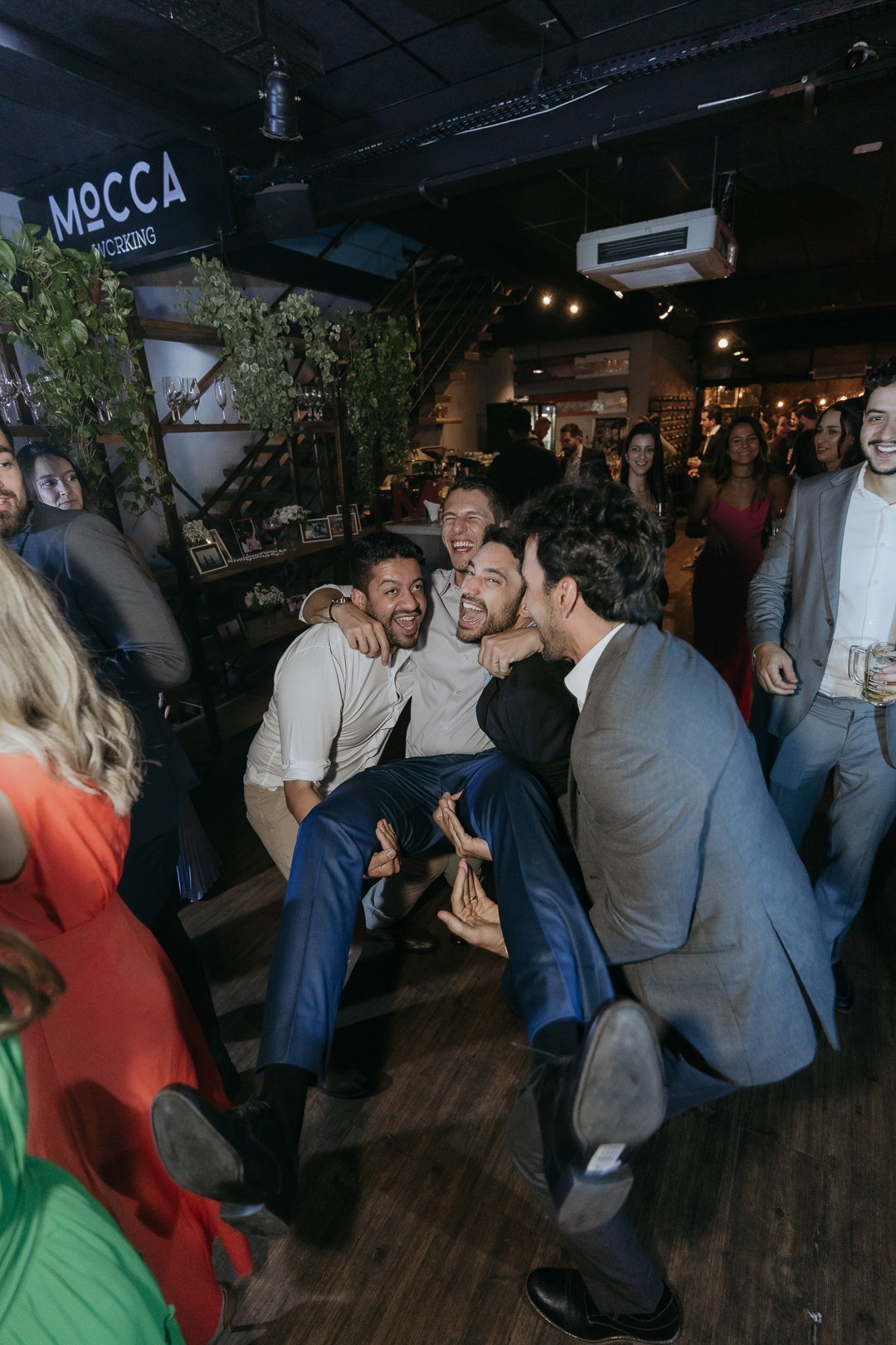 Julia e Leo. Edu e Josi Fotografia de Casamento em Belo Horizonte | Fotos Naturais