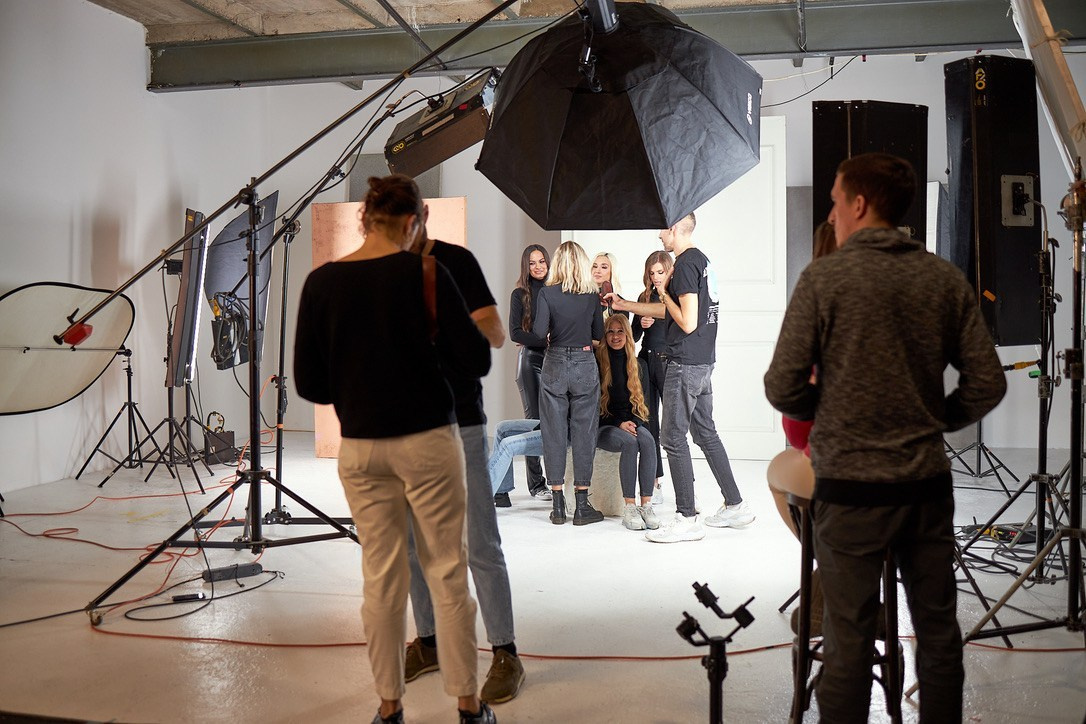 Studio Photogenic. Commercial and studio photographer in Belgrade