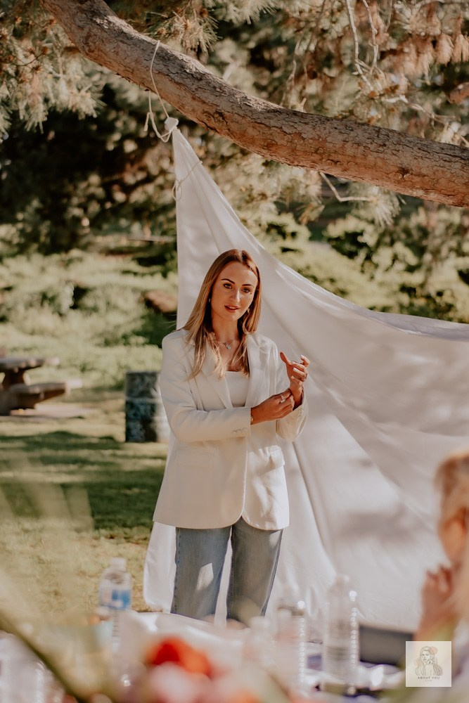 Picnic. Professional portrait photographer in Los Angeles | Axenia Haritonova