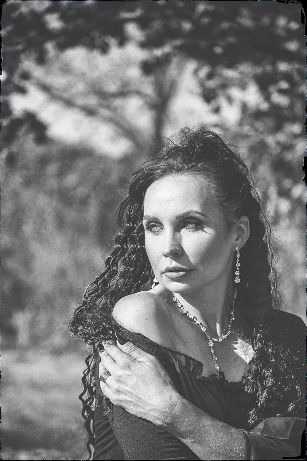 Bogumila Kostrubiec. Glow Pixel