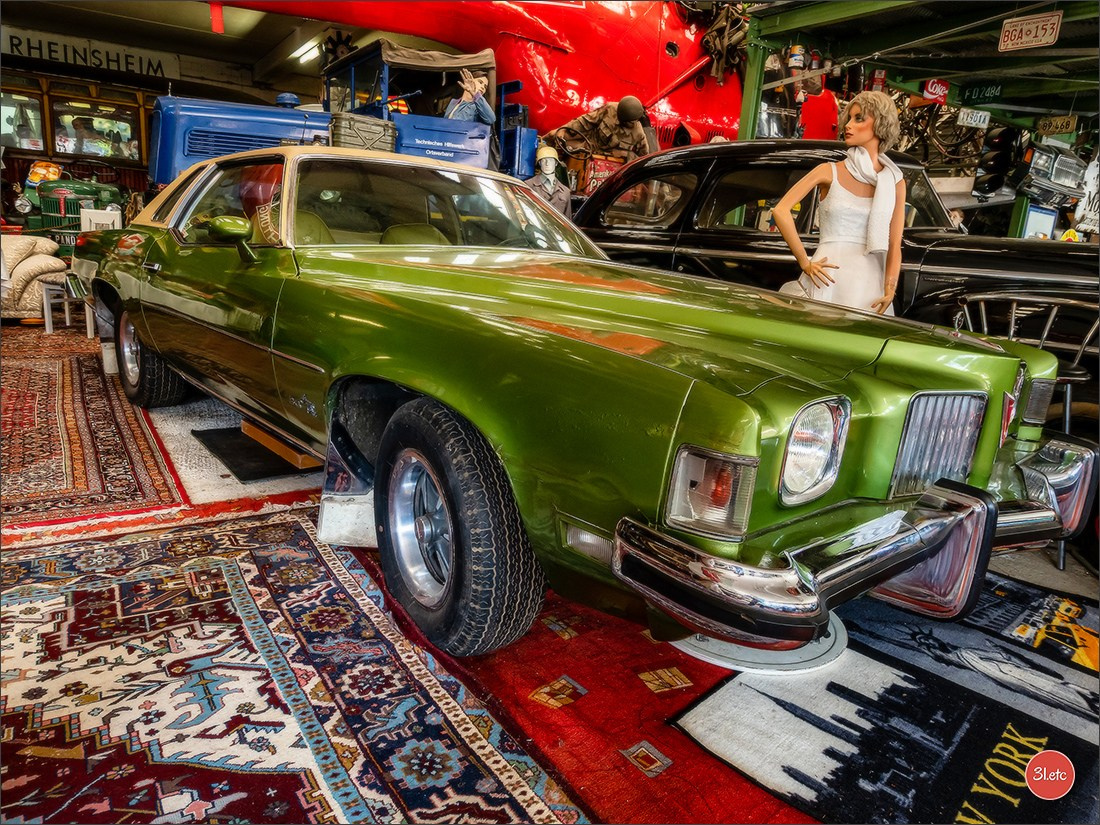 Удивительное место - частный музей старинного хлама - Fahrzeugmuseum. Photographe à Strasbourg | Portraits, Studio, Enfants, Événements