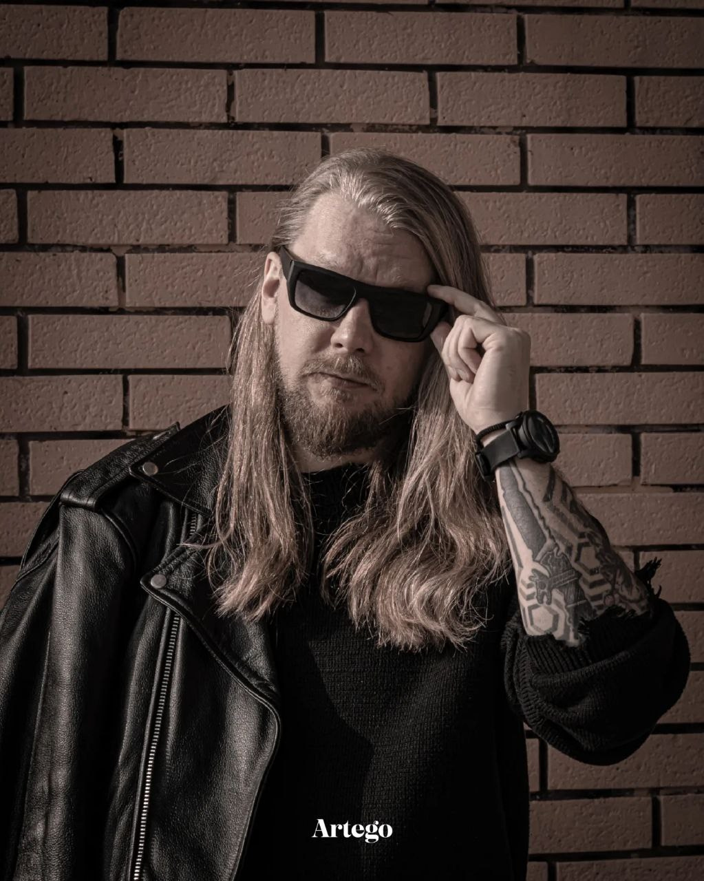 Andrey - tattoo artist, looks like a movie star. Виктория Федосеенко, фотограф в Сербии