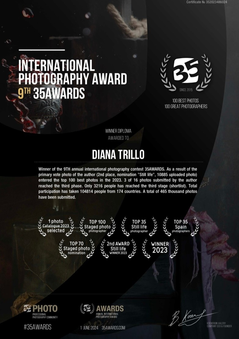 Diplomas. DIANA TRILLO_PHOTOGRAPHY