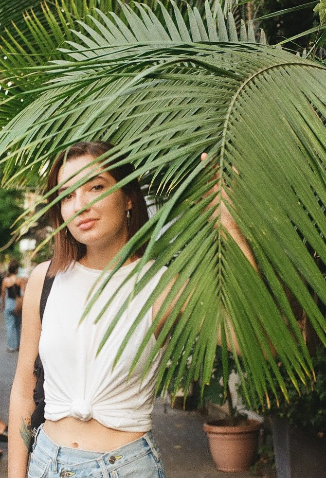 Daria. Film photographer