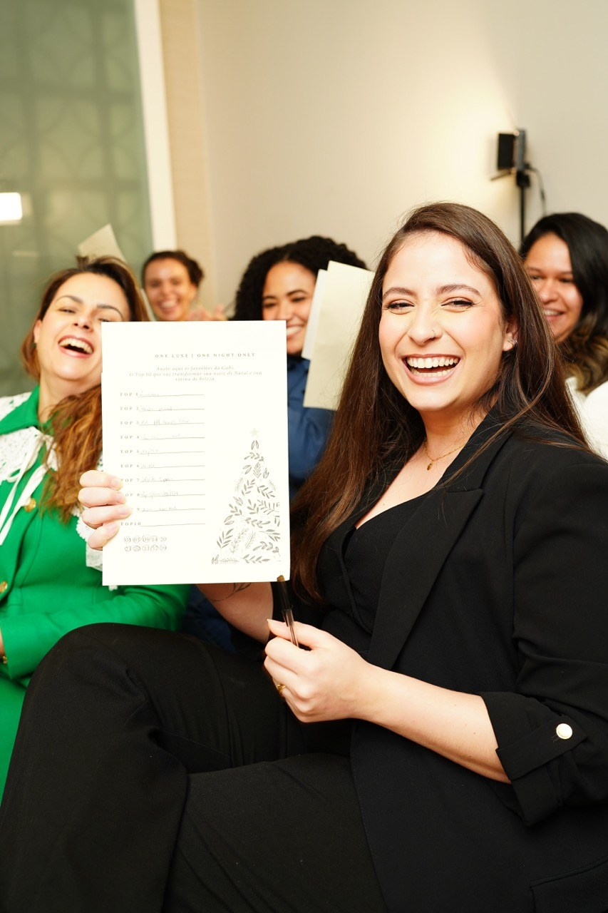 L’Oréal Luxe Event. Creative Portrait Photographer in Ireland — AMELPOMENEM