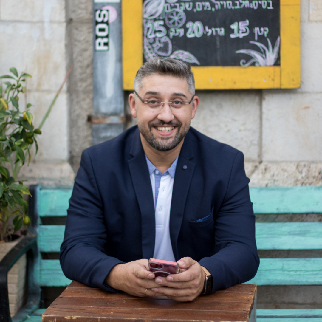 Раввин — Беньямин Минич. Визуальный брендинг