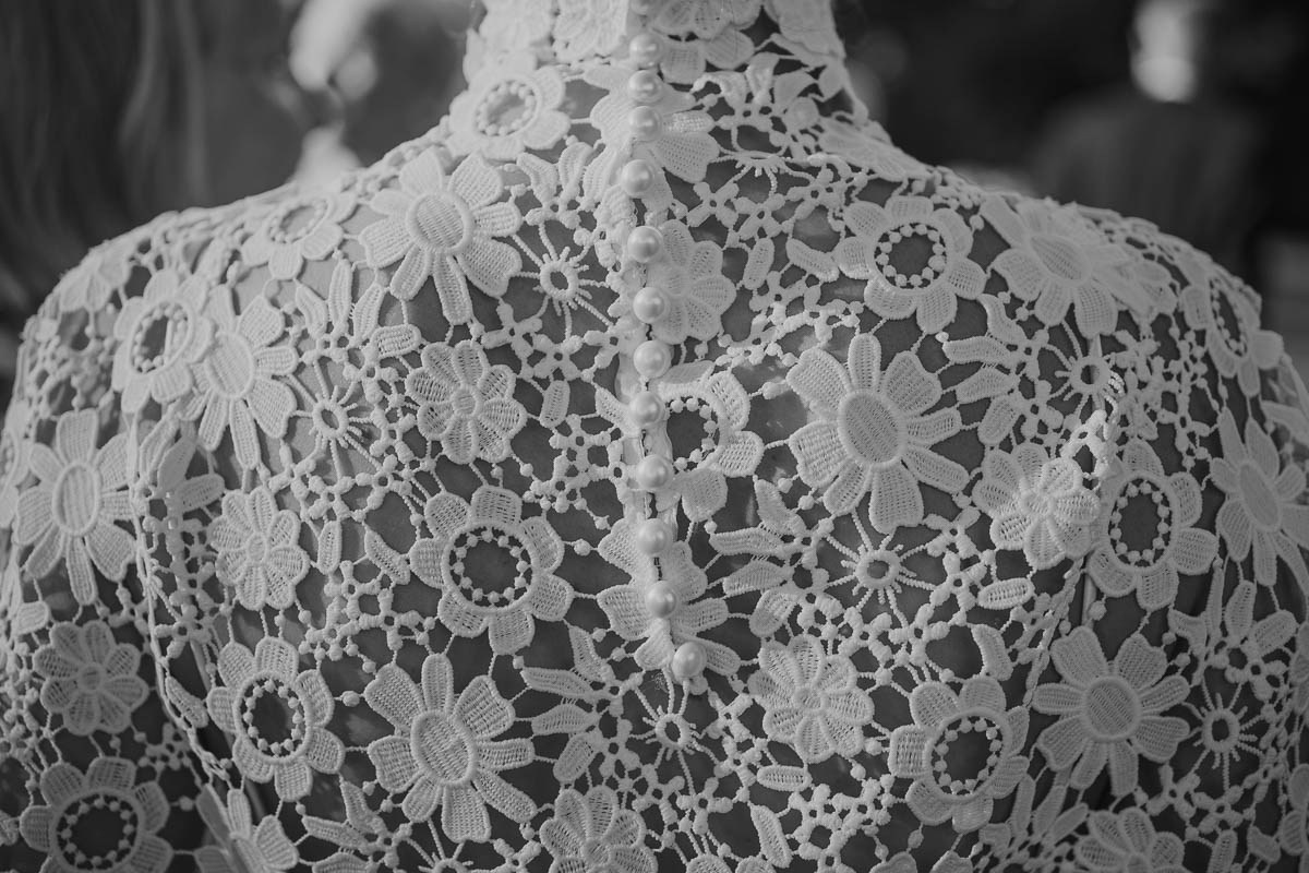 Matrimonio a Milano: Cerimonia in San Calimero | Lorenzo Mazzega. Lorenzo Mazzega Wedding | Fotografo Matrimonio Milano | Stile Fashion & Editoriale