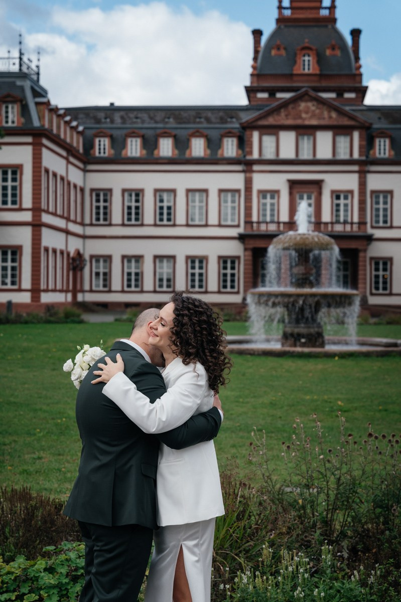 Civil Wedding at Schloss Philippsruhe in Hanau. Wedding photographer & videographer Frankfurt | Denis Mirosnik