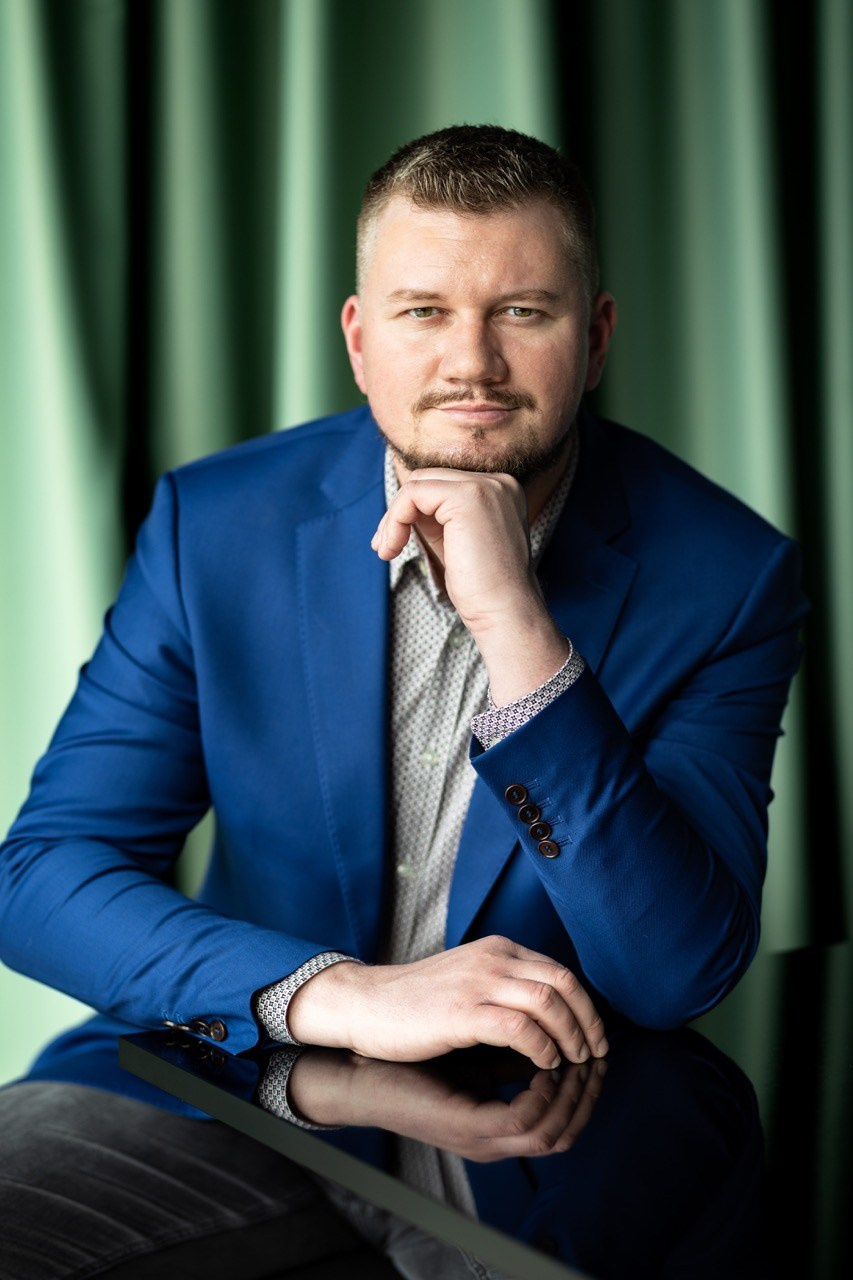 Dana Lišková - Portrait and brand photographer Prague - Business portrait Prague - Brand photo Prague - Business and corporate portrait Prague - Corporate photography Prague