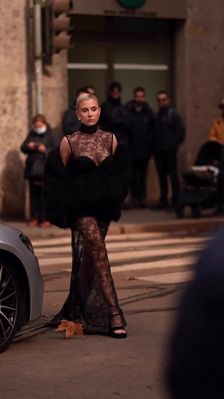 Fashion. Julia Di |Fashion streetstyle photographer|videomaker in Milan & Paris