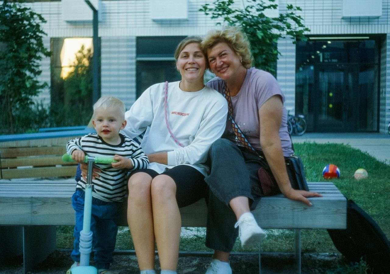 Family Photo Sessions in Charlotte | 202 Prod - Lifestyle Family Photographer. 202 production, NC