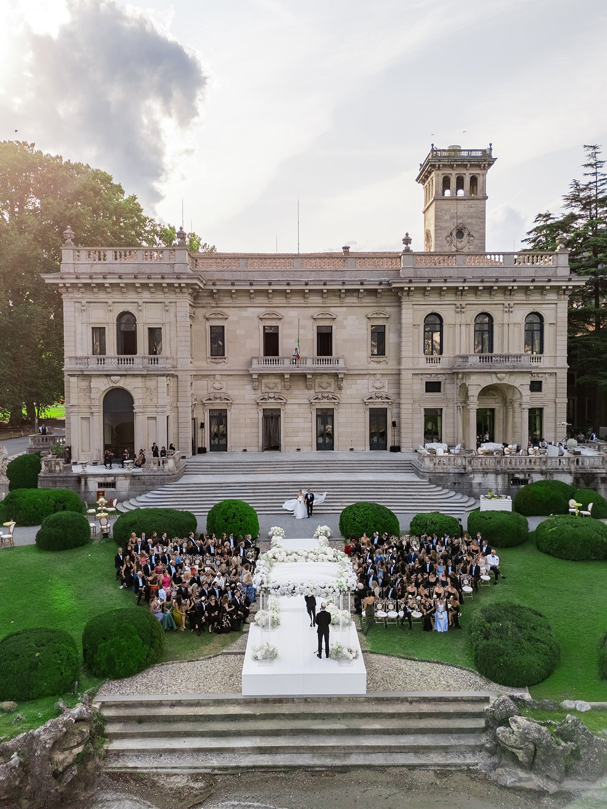 SYDNEY & REED. Bakasphoto wedding and lifestyle photography Latvia and Worldwide