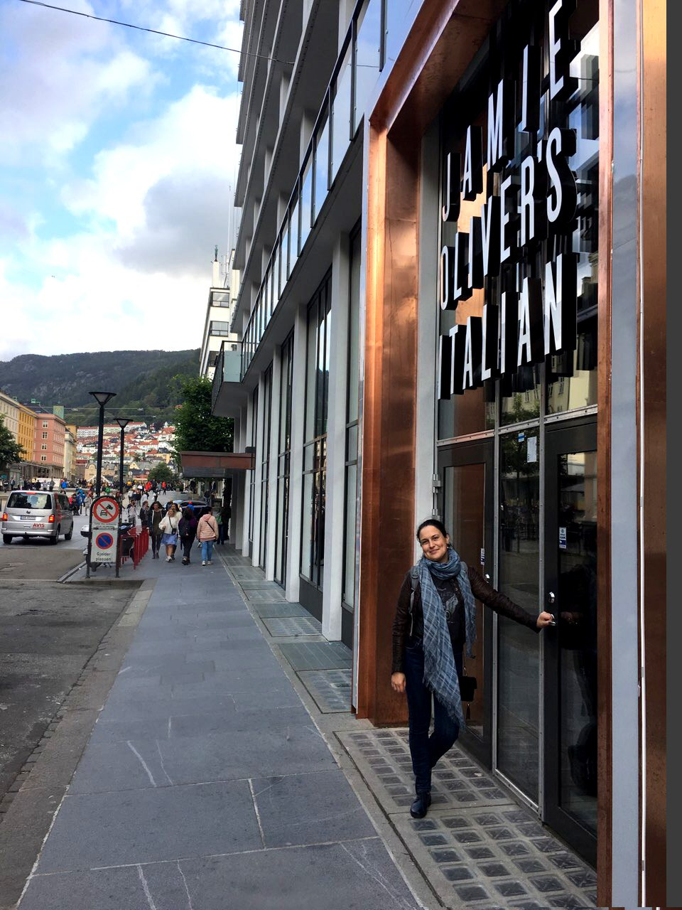 Коммерческие проекты Марии Тарлецкой. Скульптор кузнец Мария Тарлецкая