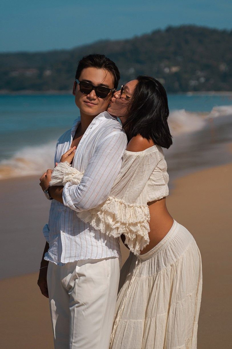 Couple Photography in Hoi An | Romantic & Timeless. Photographer in Hoi An — Veronika Guzenko. Natural photoshoots for couples, families and solo travelers. Book your shoot today