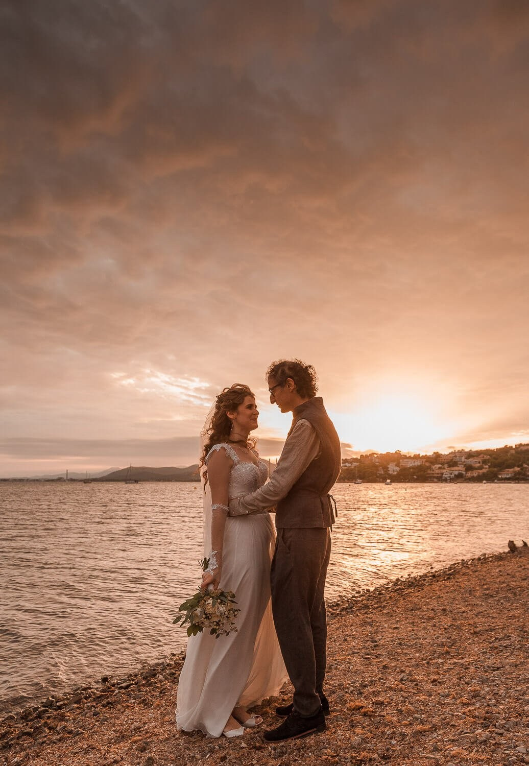 Wedding Photography Portfolio | El Velo Blanco. El Velo Blanco I Wedding Photographers