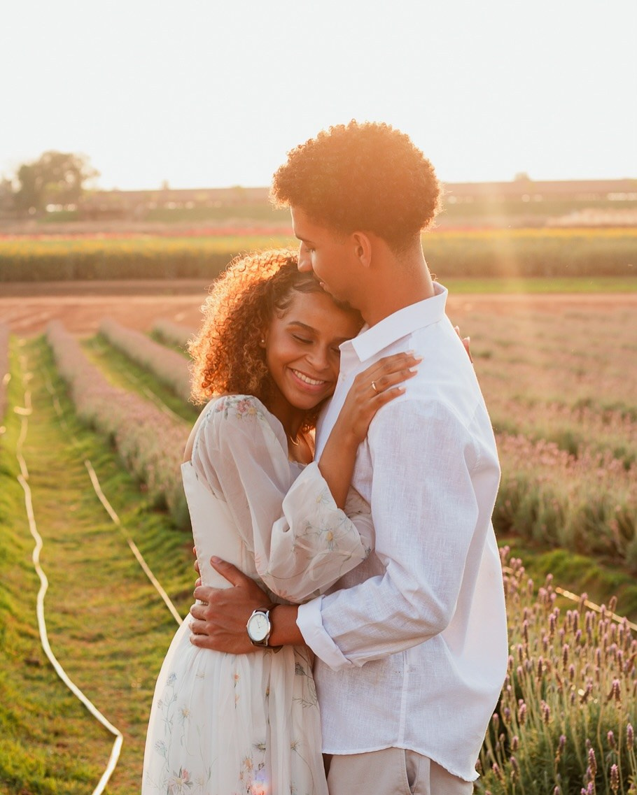 Pedido de Casamento e Pré-Wedding em Holambra | Joyce Maria Fotografia. Joyce Maria Fotografia | Fotógrafa em Holambra