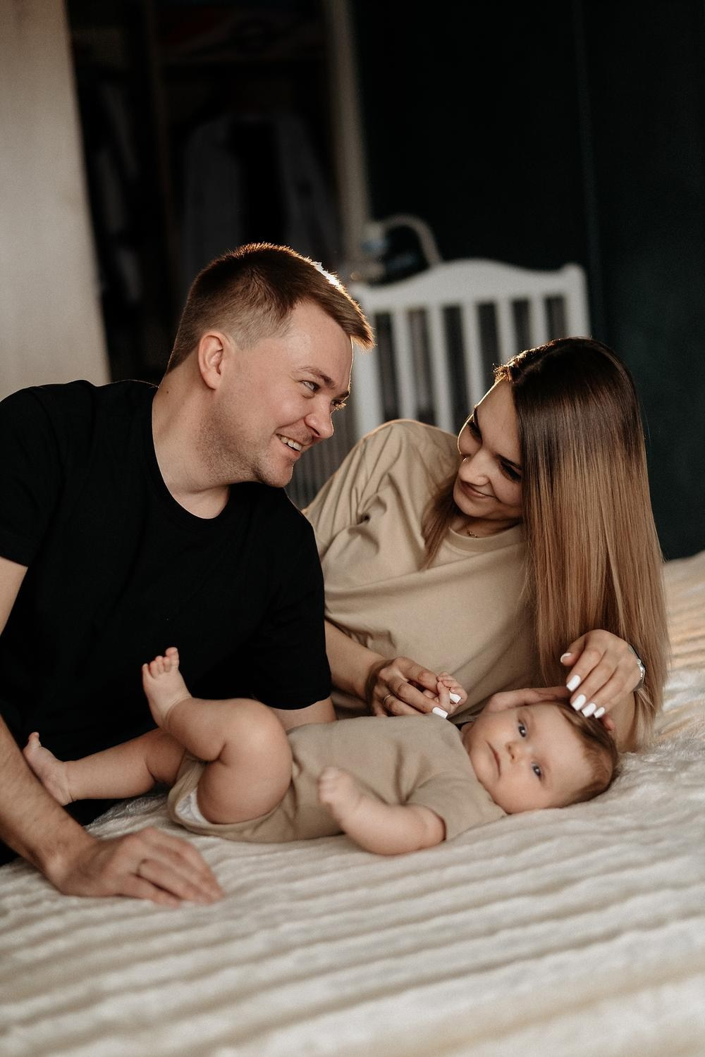 Newborn lifestile. Orange County Wedding Photographer & Videographer | Candid & Timeless Wedding Photo + Video | Italiantsev