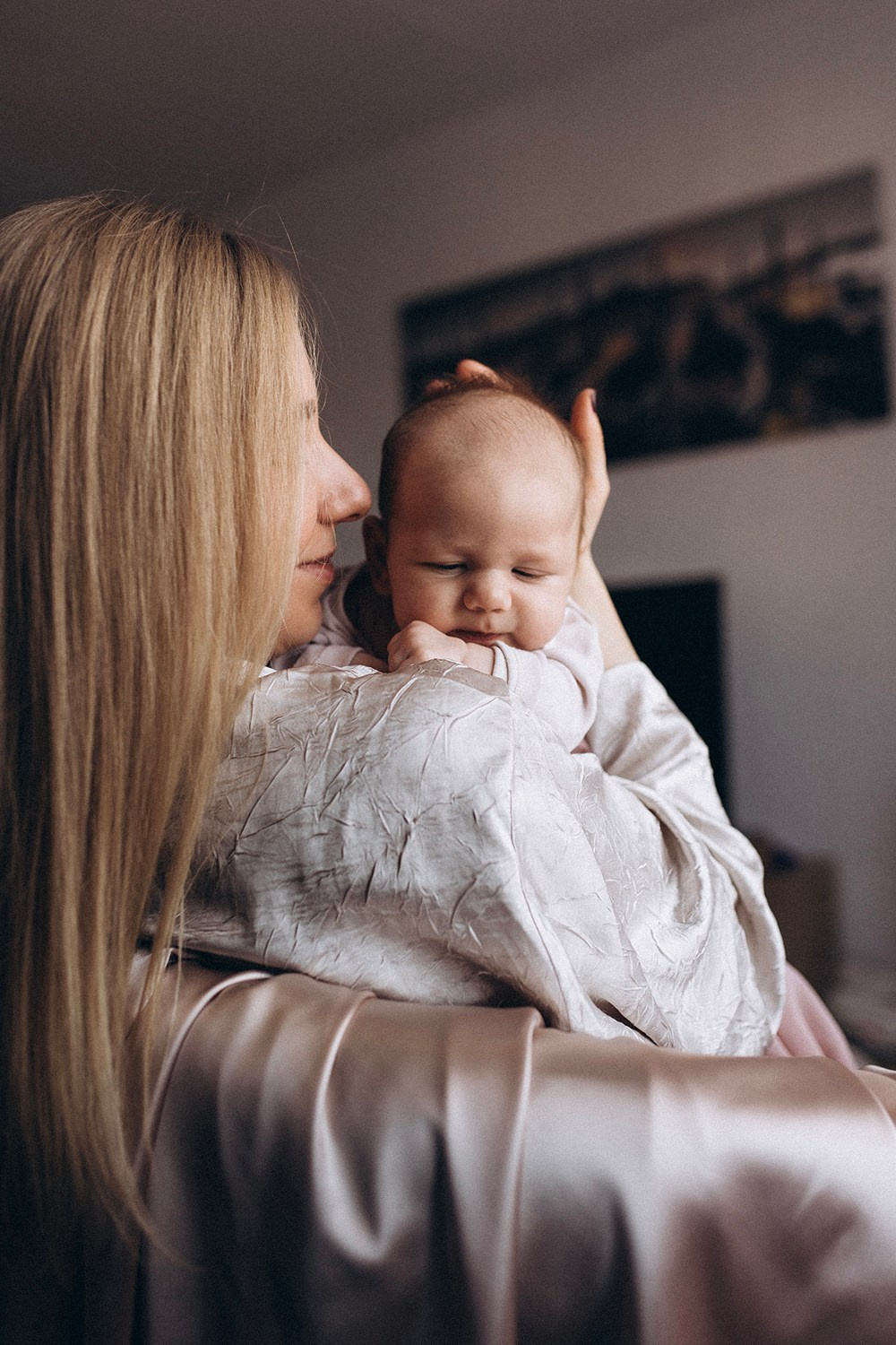Фотосессия мамы с новорожденным в Вильнюсе: Маленькая Сказка. Family and Individual Photographer in Vilnius Elena Raduke