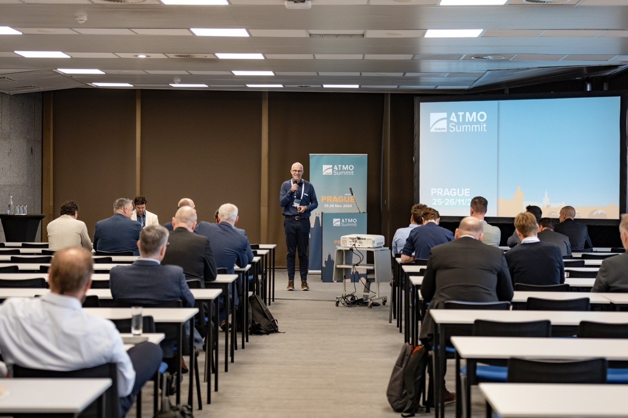 Dana Lišková - Event Photographer Prague - event photography  - conference photography - corporate events - corporate photography