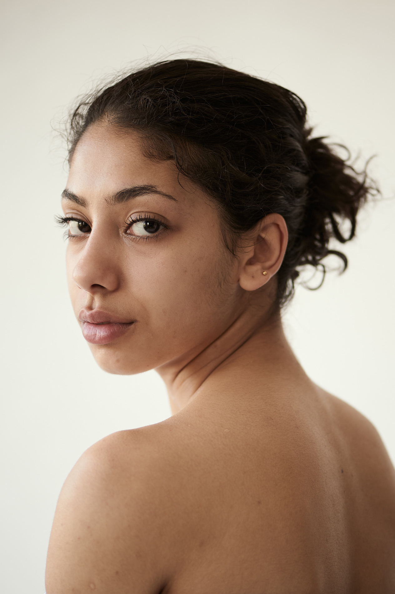 Photosession of young woman. Portrait Photographer in Brussels & Amsterdam — Victoria Ushkanova