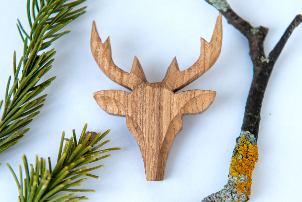 Броши. Резьба по дереву. Уникальные декоративные скульптуры для интерьера