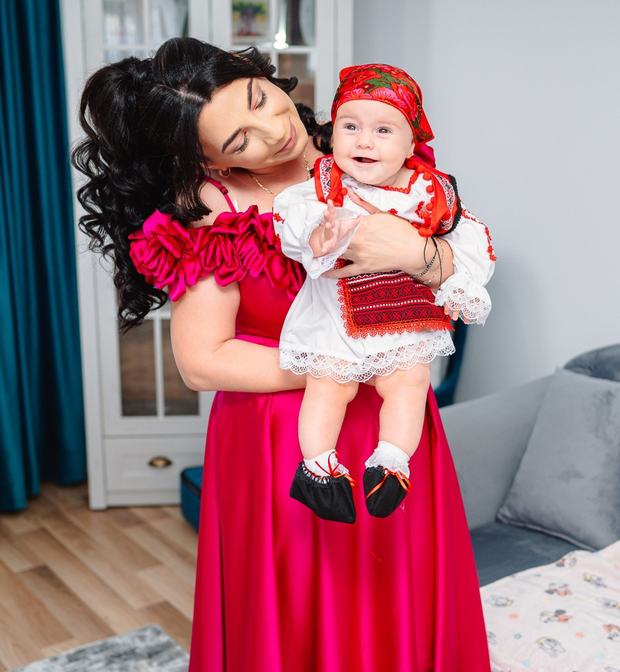 Taina Botezului | Carla Elena. Fotograf de nuntă și botez în Dâmbovița și București | Chivescu Alexandru