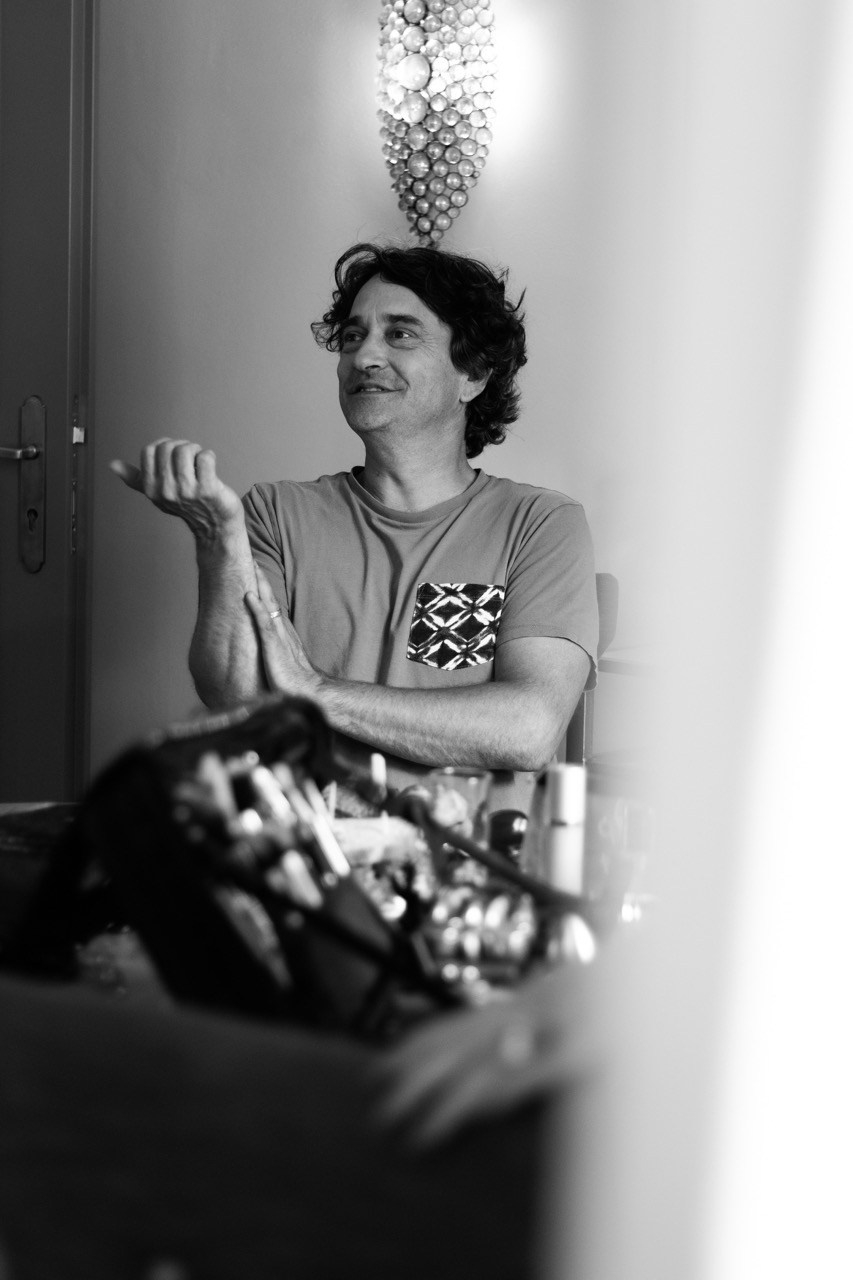 Backstage fotografie. Dana Lišková — Empatická fotografka | Introspektivní umělkyně | Neurodivergentní koučka| Zakladatelka Artepy.cz