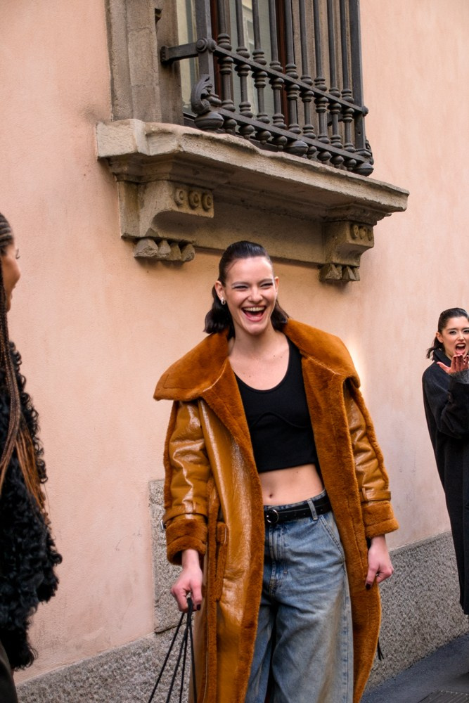 Street style in Milan. Milano Women Fashion Week