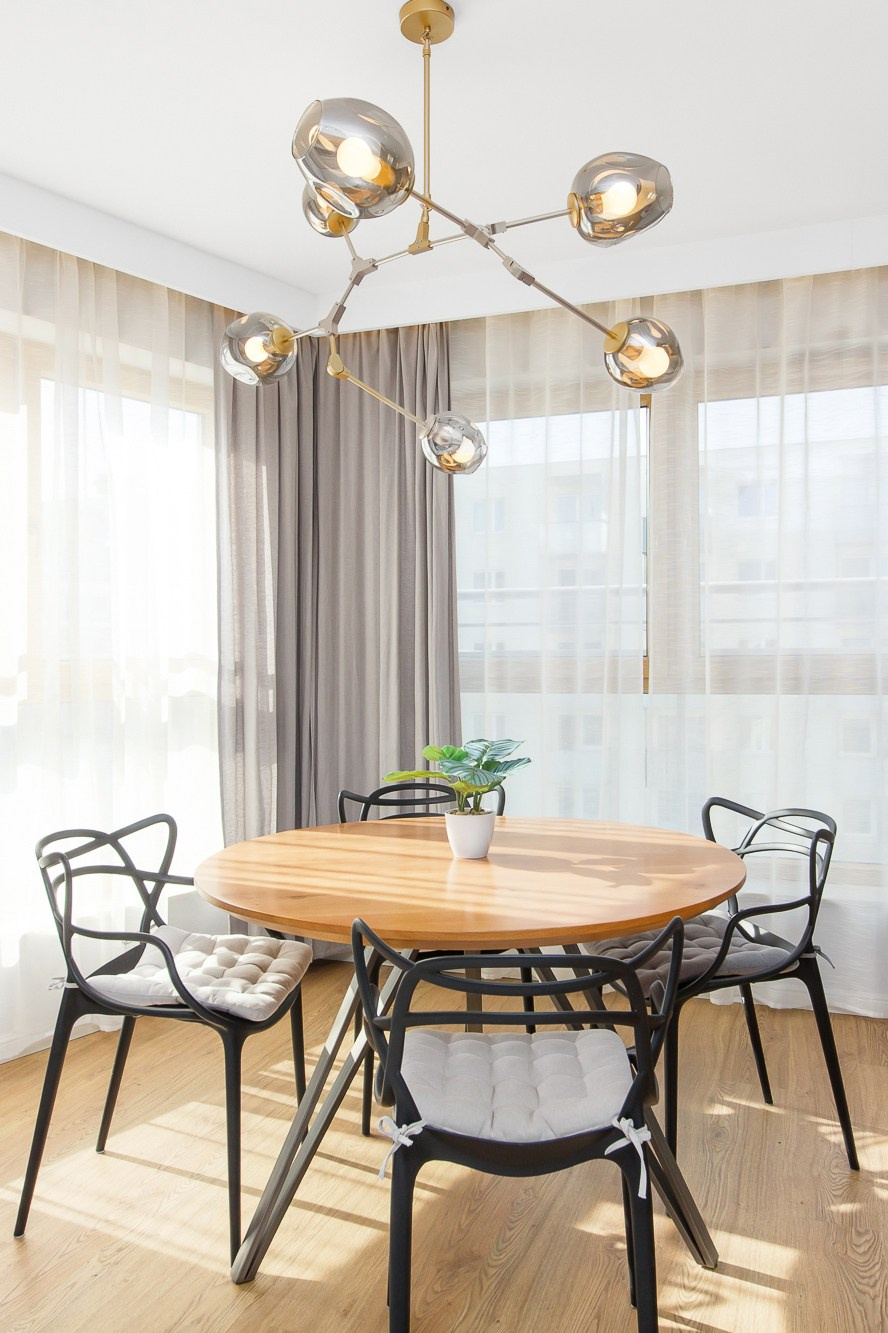 Fotografia nieruchomości, wnętrz, mieszkań, restauracji, biur i apartamentów. Wedding and portrait photographer in Poland Vitali Frozen